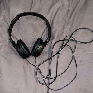 Sony headphones new (no box)
